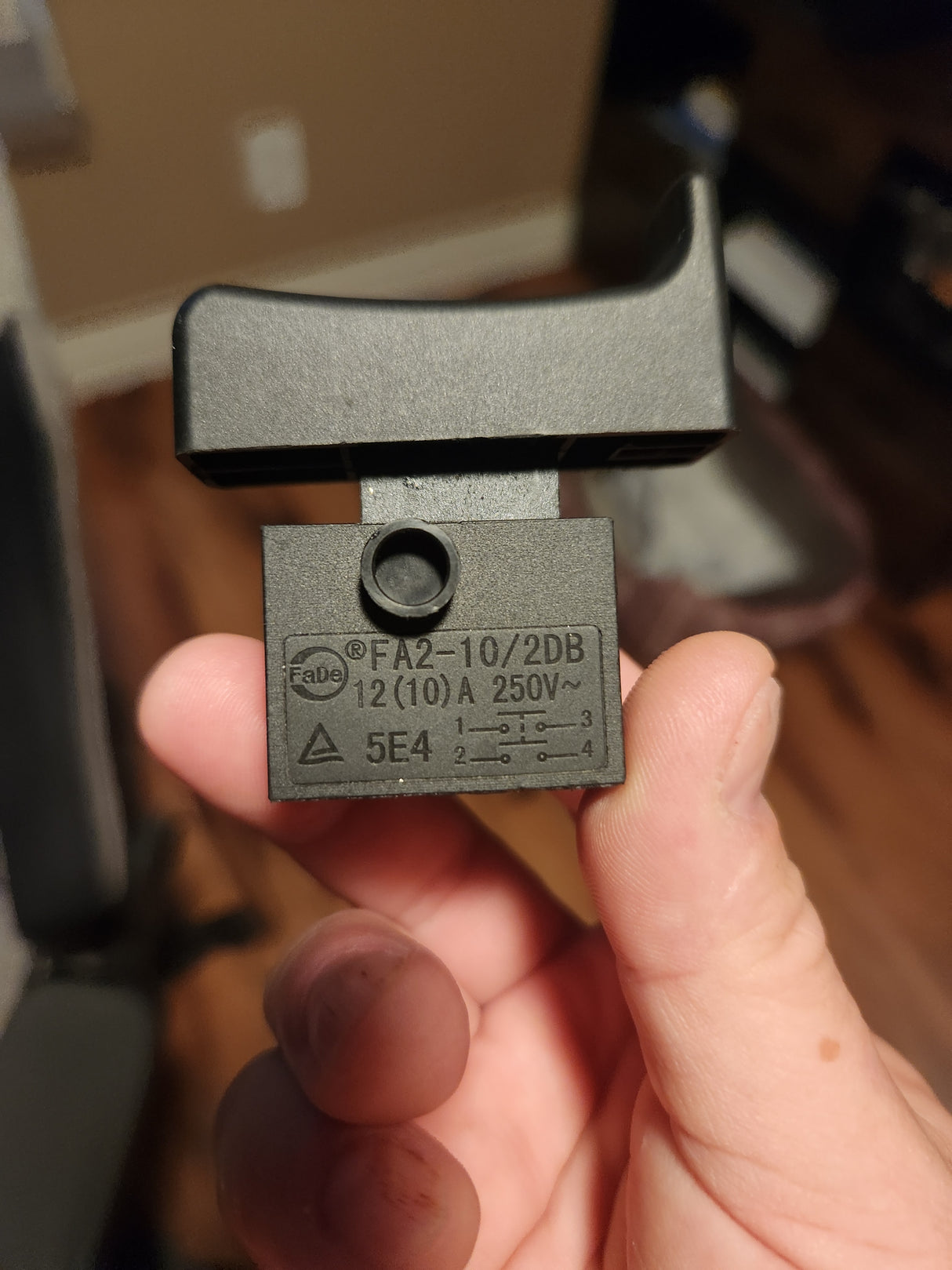 P50124 hand lever switch